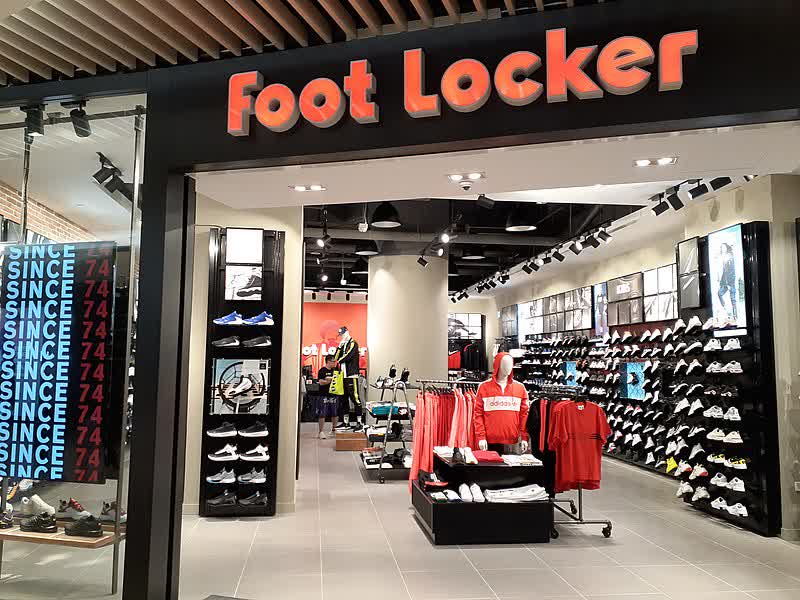 pull nike foot locker